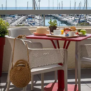 Ibis Budget Bord De ** Menton
